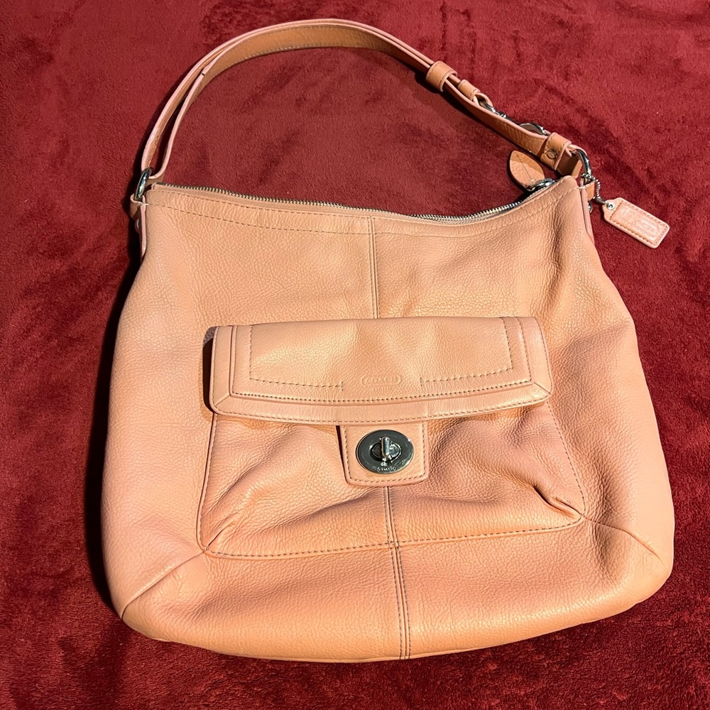 Coach older bag good condition